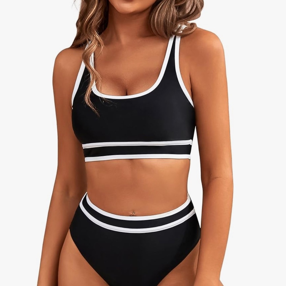 Black and White Sporty Bikini Set with Contrast Trim